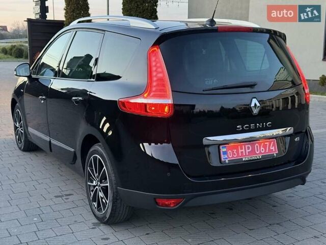 Черный Рено Гранд Сценик, объемом двигателя 1.6 л и пробегом 230 тыс. км за 9900 $, фото 5 на Automoto.ua