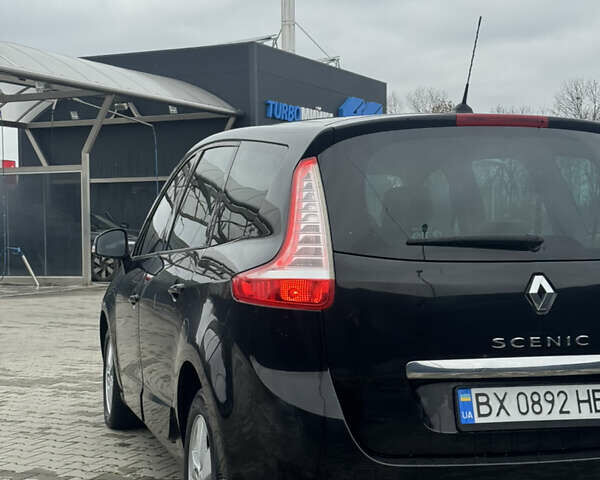Чорний Рено Гранд Сценік, об'ємом двигуна 1.5 л та пробігом 223 тис. км за 8400 $, фото 7 на Automoto.ua