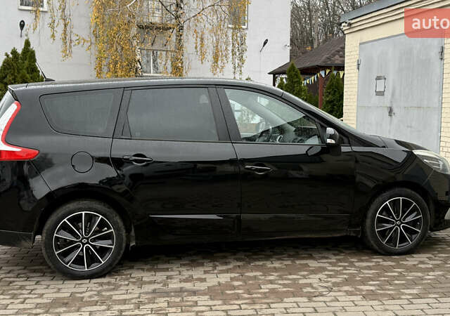 Черный Рено Гранд Сценик, объемом двигателя 1.46 л и пробегом 218 тыс. км за 11700 $, фото 1 на Automoto.ua