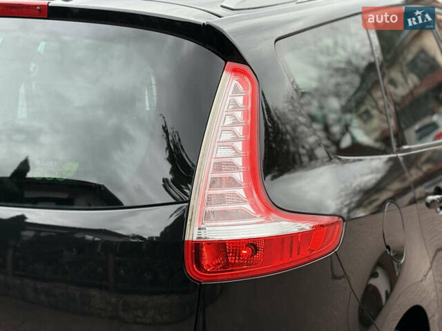 Черный Рено Гранд Сценик, объемом двигателя 1.5 л и пробегом 224 тыс. км за 11400 $, фото 34 на Automoto.ua