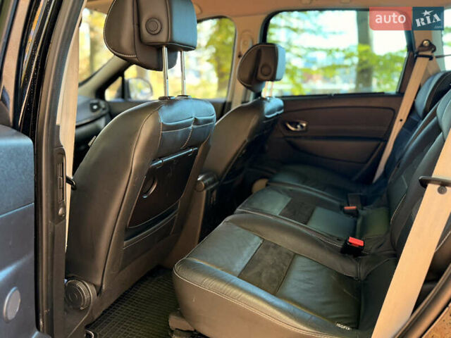 Черный Рено Гранд Сценик, объемом двигателя 1.6 л и пробегом 236 тыс. км за 10500 $, фото 9 на Automoto.ua