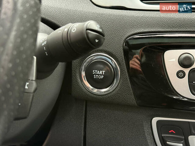 Черный Рено Гранд Сценик, объемом двигателя 1.5 л и пробегом 224 тыс. км за 11400 $, фото 61 на Automoto.ua