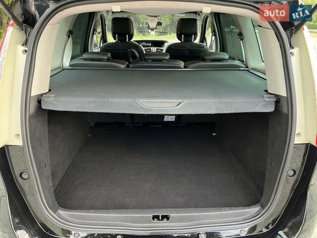 Чорний Рено Гранд Сценік, об'ємом двигуна 1.5 л та пробігом 225 тис. км за 10799 $, фото 65 на Automoto.ua