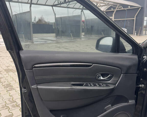 Чорний Рено Гранд Сценік, об'ємом двигуна 1.5 л та пробігом 223 тис. км за 8400 $, фото 28 на Automoto.ua