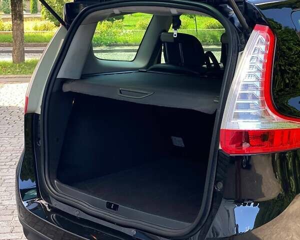 Черный Рено Гранд Сценик, объемом двигателя 1.6 л и пробегом 216 тыс. км за 9550 $, фото 7 на Automoto.ua