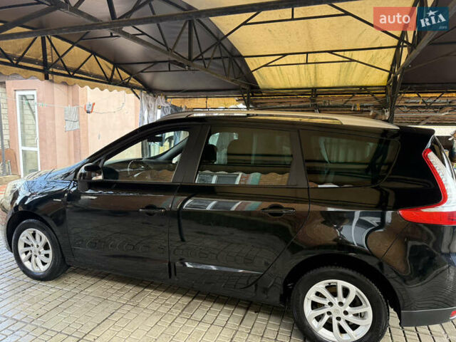 Черный Рено Гранд Сценик, объемом двигателя 1.5 л и пробегом 276 тыс. км за 10000 $, фото 6 на Automoto.ua