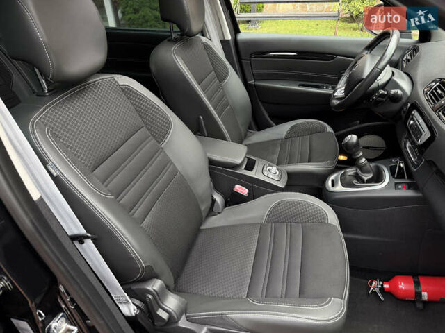 Черный Рено Гранд Сценик, объемом двигателя 1.5 л и пробегом 224 тыс. км за 11400 $, фото 99 на Automoto.ua