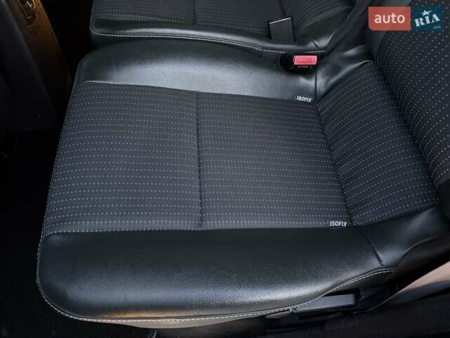 Черный Рено Гранд Сценик, объемом двигателя 1.6 л и пробегом 230 тыс. км за 9900 $, фото 55 на Automoto.ua