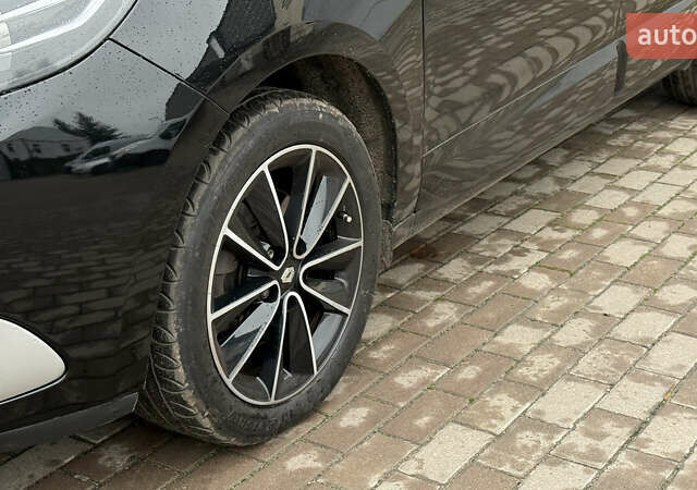 Черный Рено Гранд Сценик, объемом двигателя 1.46 л и пробегом 218 тыс. км за 11700 $, фото 4 на Automoto.ua