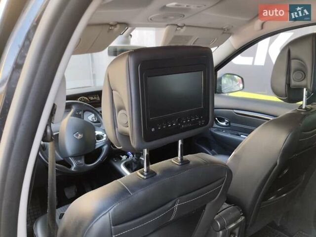 Черный Рено Гранд Сценик, объемом двигателя 1.46 л и пробегом 230 тыс. км за 9800 $, фото 4 на Automoto.ua