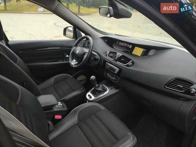 Черный Рено Гранд Сценик, объемом двигателя 1.6 л и пробегом 202 тыс. км за 9999 $, фото 31 на Automoto.ua