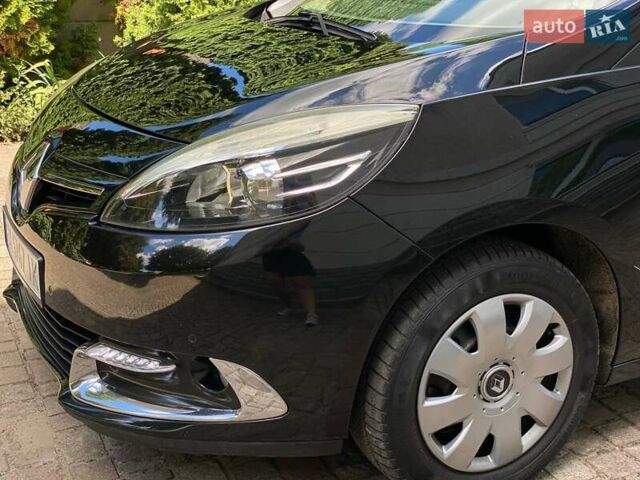 Черный Рено Гранд Сценик, объемом двигателя 1.6 л и пробегом 216 тыс. км за 9550 $, фото 10 на Automoto.ua