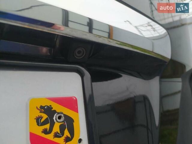 Черный Рено Гранд Сценик, объемом двигателя 1.6 л и пробегом 202 тыс. км за 9999 $, фото 12 на Automoto.ua