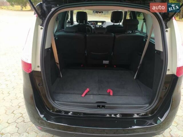 Черный Рено Гранд Сценик, объемом двигателя 1.6 л и пробегом 202 тыс. км за 9999 $, фото 25 на Automoto.ua