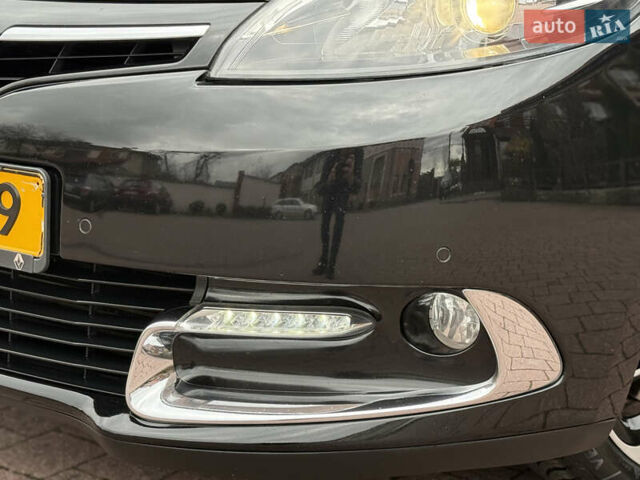 Черный Рено Гранд Сценик, объемом двигателя 1.5 л и пробегом 224 тыс. км за 11400 $, фото 20 на Automoto.ua