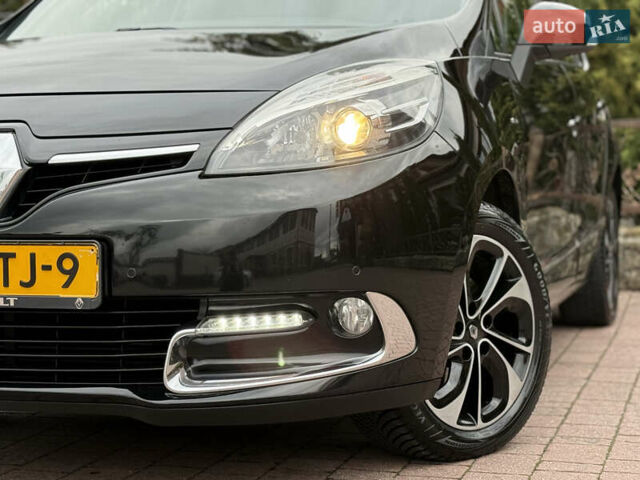 Черный Рено Гранд Сценик, объемом двигателя 1.5 л и пробегом 224 тыс. км за 11400 $, фото 18 на Automoto.ua