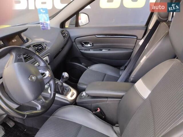 Черный Рено Гранд Сценик, объемом двигателя 1.46 л и пробегом 230 тыс. км за 9800 $, фото 6 на Automoto.ua