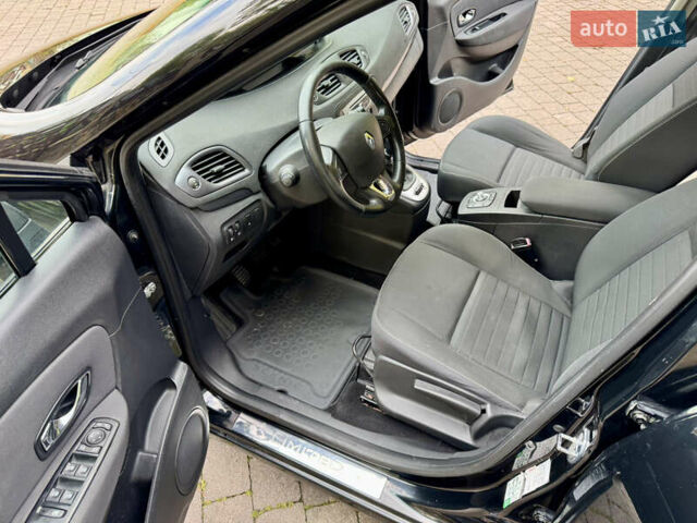 Черный Рено Гранд Сценик, объемом двигателя 1.5 л и пробегом 241 тыс. км за 8900 $, фото 13 на Automoto.ua