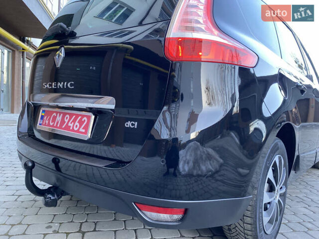 Черный Рено Гранд Сценик, объемом двигателя 1.6 л и пробегом 210 тыс. км за 8950 $, фото 18 на Automoto.ua