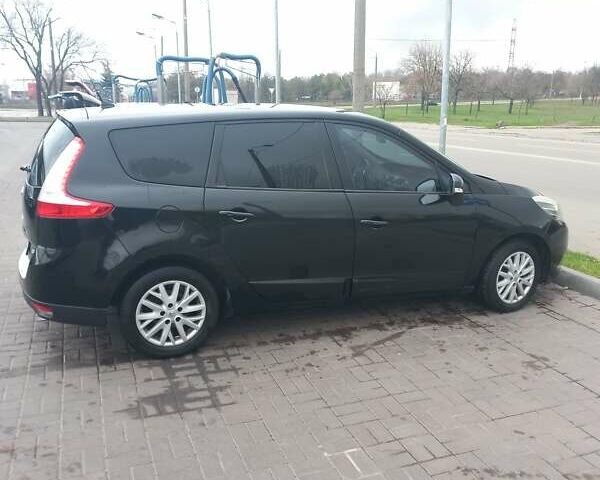 Черный Рено Гранд Сценик, объемом двигателя 1.46 л и пробегом 305 тыс. км за 8200 $, фото 10 на Automoto.ua