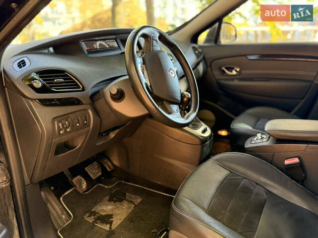 Черный Рено Гранд Сценик, объемом двигателя 1.6 л и пробегом 236 тыс. км за 10500 $, фото 8 на Automoto.ua