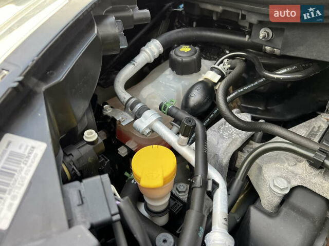 Чорний Рено Гранд Сценік, об'ємом двигуна 1.5 л та пробігом 225 тис. км за 10799 $, фото 78 на Automoto.ua