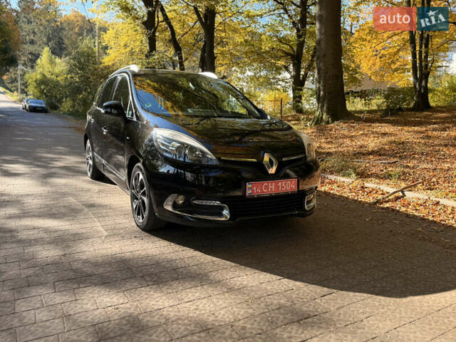 Черный Рено Гранд Сценик, объемом двигателя 1.6 л и пробегом 236 тыс. км за 10500 $, фото 1 на Automoto.ua