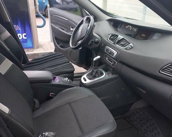 Черный Рено Гранд Сценик, объемом двигателя 1.46 л и пробегом 305 тыс. км за 8200 $, фото 15 на Automoto.ua