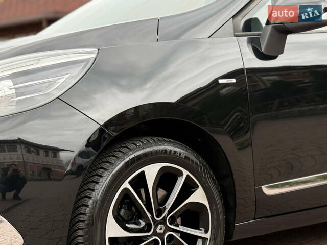 Черный Рено Гранд Сценик, объемом двигателя 1.5 л и пробегом 224 тыс. км за 11400 $, фото 42 на Automoto.ua