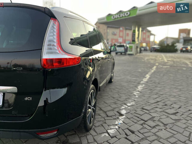 Чорний Рено Гранд Сценік, об'ємом двигуна 1.5 л та пробігом 225 тис. км за 10799 $, фото 23 на Automoto.ua
