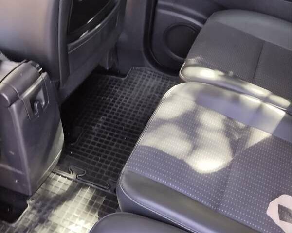 Черный Рено Гранд Сценик, объемом двигателя 1.46 л и пробегом 230 тыс. км за 9800 $, фото 1 на Automoto.ua