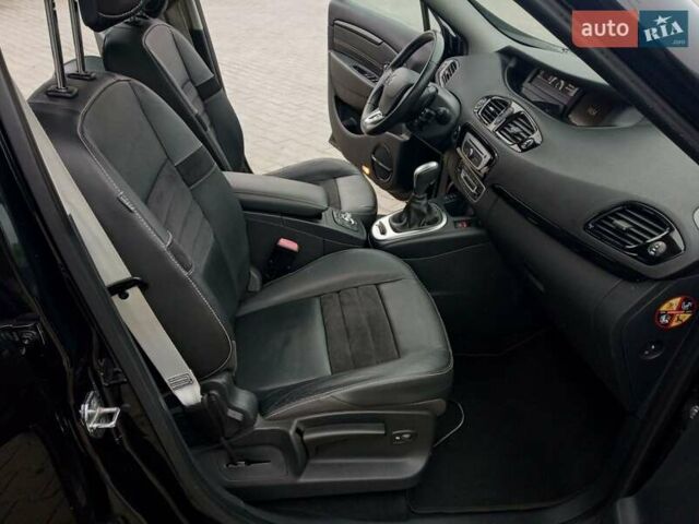 Черный Рено Гранд Сценик, объемом двигателя 1.5 л и пробегом 164 тыс. км за 11950 $, фото 18 на Automoto.ua