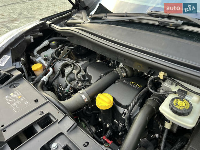 Чорний Рено Гранд Сценік, об'ємом двигуна 1.5 л та пробігом 225 тис. км за 10799 $, фото 72 на Automoto.ua