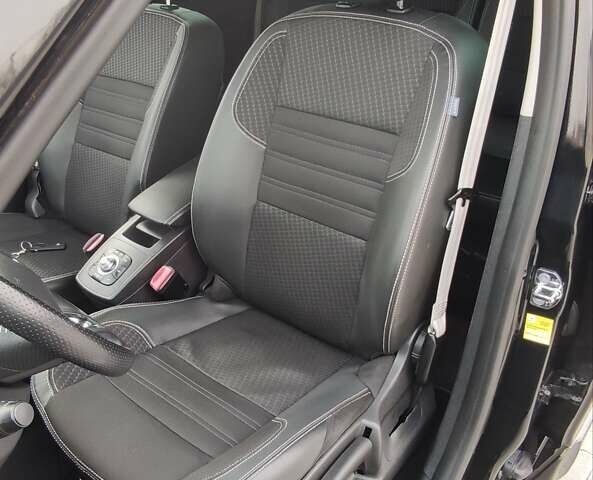 Черный Рено Гранд Сценик, объемом двигателя 2 л и пробегом 229 тыс. км за 11899 $, фото 21 на Automoto.ua