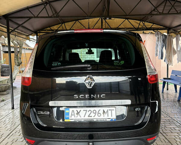 Черный Рено Гранд Сценик, объемом двигателя 1.5 л и пробегом 276 тыс. км за 10000 $, фото 4 на Automoto.ua