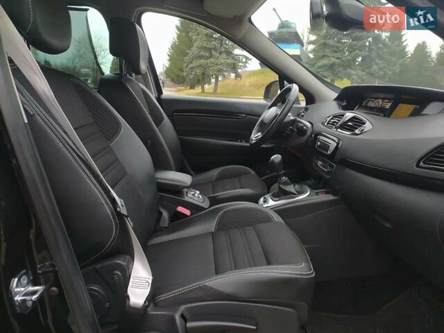 Черный Рено Гранд Сценик, объемом двигателя 1.6 л и пробегом 202 тыс. км за 9999 $, фото 32 на Automoto.ua