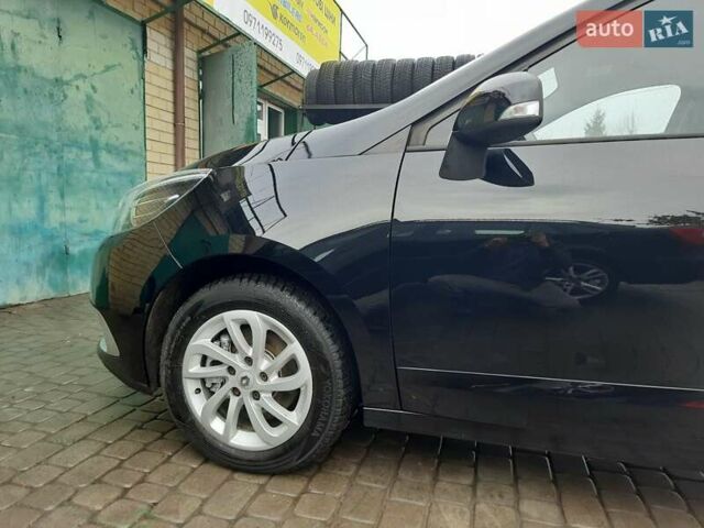 Черный Рено Гранд Сценик, объемом двигателя 1.5 л и пробегом 191 тыс. км за 10650 $, фото 2 на Automoto.ua