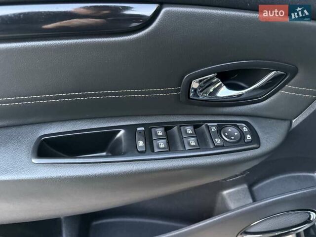 Черный Рено Гранд Сценик, объемом двигателя 1.6 л и пробегом 230 тыс. км за 9900 $, фото 22 на Automoto.ua