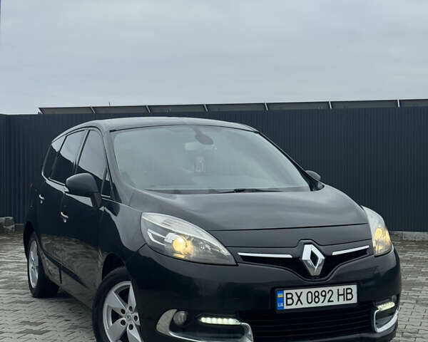 Чорний Рено Гранд Сценік, об'ємом двигуна 1.5 л та пробігом 223 тис. км за 8400 $, фото 1 на Automoto.ua