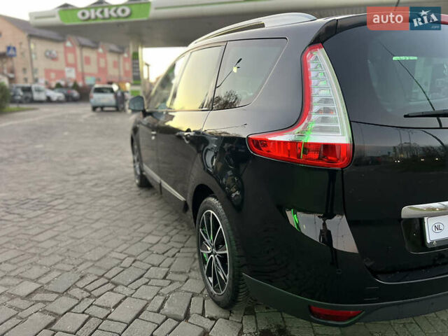 Чорний Рено Гранд Сценік, об'ємом двигуна 1.5 л та пробігом 225 тис. км за 10799 $, фото 24 на Automoto.ua