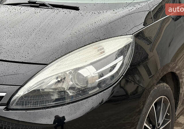 Черный Рено Гранд Сценик, объемом двигателя 1.46 л и пробегом 218 тыс. км за 11700 $, фото 5 на Automoto.ua