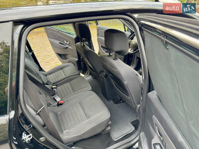 Черный Рено Гранд Сценик, объемом двигателя 1.5 л и пробегом 241 тыс. км за 8900 $, фото 17 на Automoto.ua