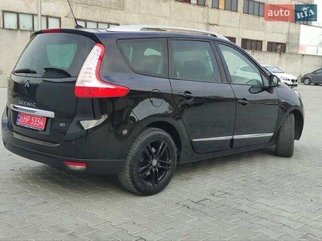Черный Рено Гранд Сценик, объемом двигателя 2 л и пробегом 229 тыс. км за 11899 $, фото 7 на Automoto.ua