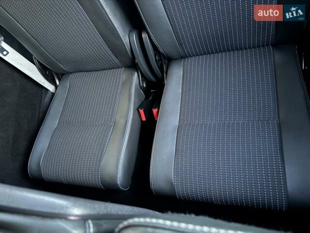 Черный Рено Гранд Сценик, объемом двигателя 1.6 л и пробегом 230 тыс. км за 9900 $, фото 57 на Automoto.ua