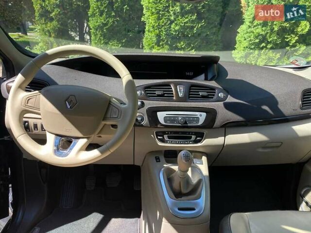 Черный Рено Гранд Сценик, объемом двигателя 1.6 л и пробегом 216 тыс. км за 9550 $, фото 22 на Automoto.ua