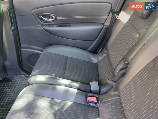 Черный Рено Гранд Сценик, объемом двигателя 1.46 л и пробегом 230 тыс. км за 9800 $, фото 3 на Automoto.ua