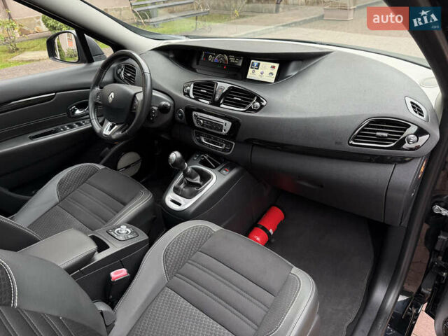 Черный Рено Гранд Сценик, объемом двигателя 1.5 л и пробегом 224 тыс. км за 11400 $, фото 103 на Automoto.ua