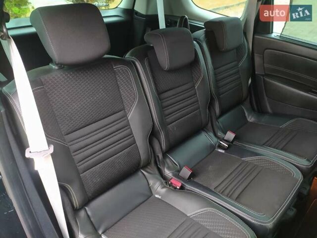 Черный Рено Гранд Сценик, объемом двигателя 1.6 л и пробегом 202 тыс. км за 9999 $, фото 29 на Automoto.ua