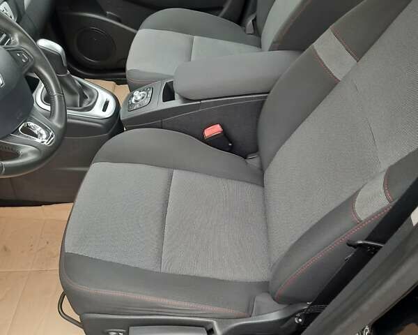 Черный Рено Гранд Сценик, объемом двигателя 1.5 л и пробегом 191 тыс. км за 10650 $, фото 19 на Automoto.ua