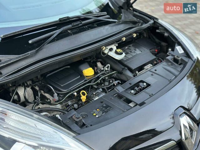 Черный Рено Гранд Сценик, объемом двигателя 1.6 л и пробегом 269 тыс. км за 10500 $, фото 91 на Automoto.ua